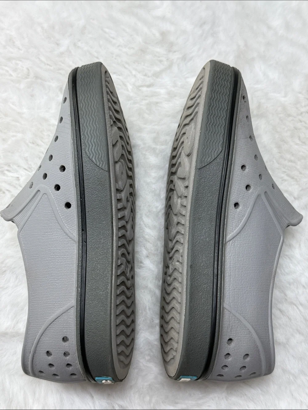 Native Miles Slip On Sneaker Water Shoes C10 Child Little Kid Boy Gray Summer